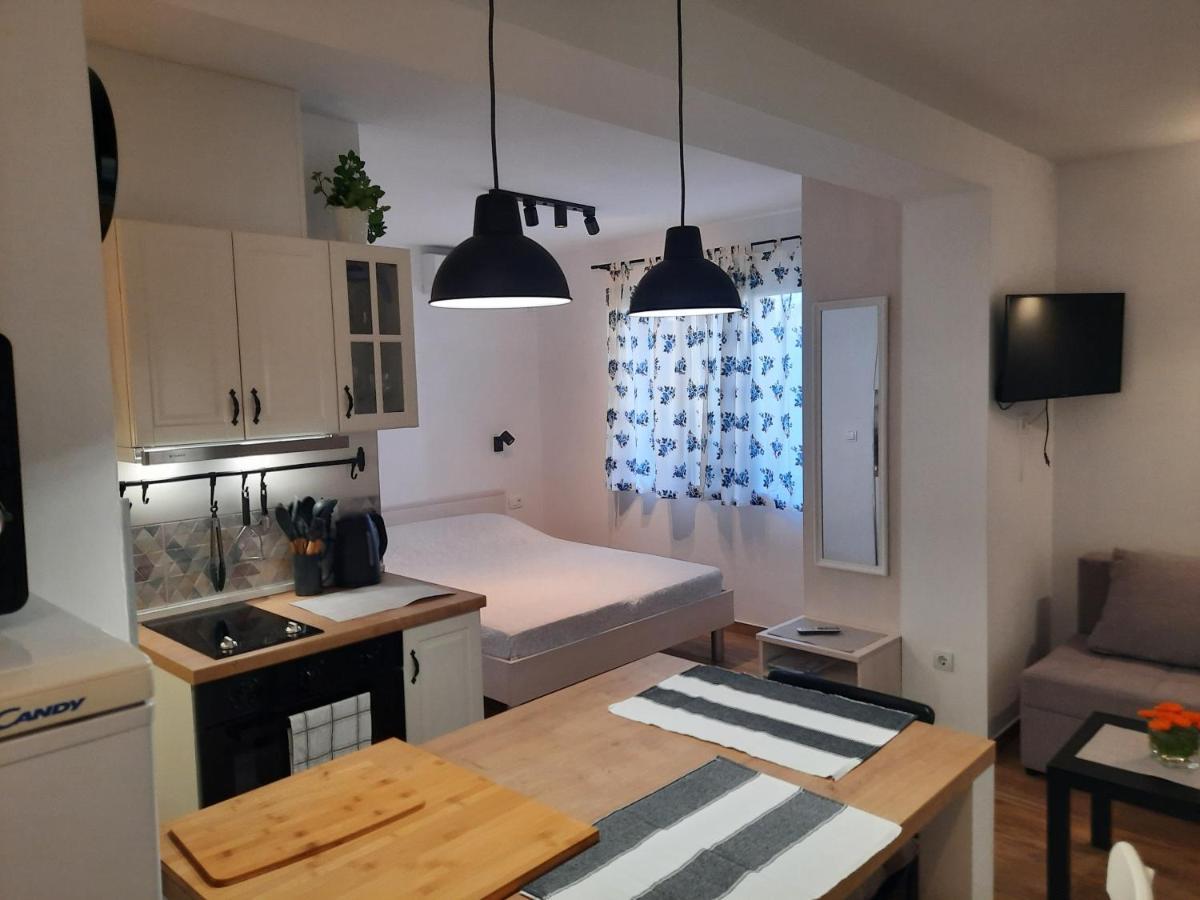 Apartmán Manda Ljubetic Sutivan Exteriér fotografie