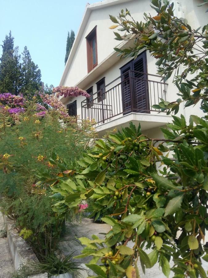 Apartmán Manda Ljubetic Sutivan Exteriér fotografie