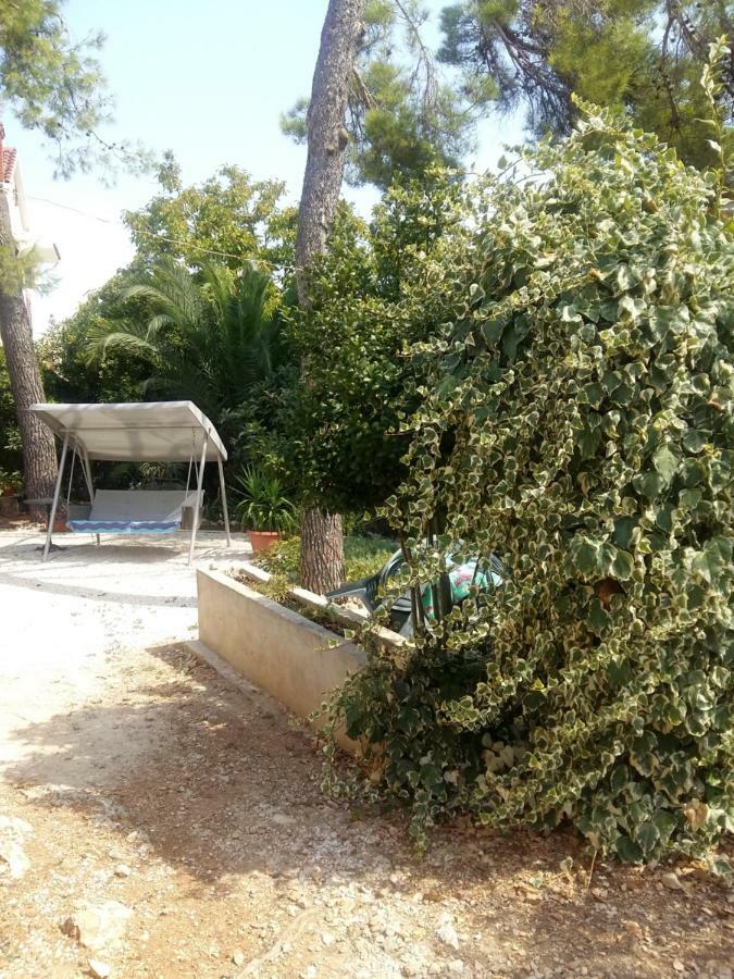 Apartmán Manda Ljubetic Sutivan Exteriér fotografie